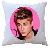 poduszka-justin-bieber-producent