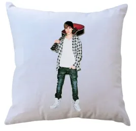 poduszka-justin-bieber-producent