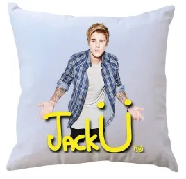 poduszka-justin-bieber-producent