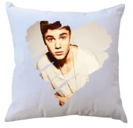 poduszka-justin-bieber-producent