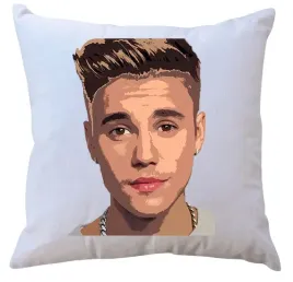 poduszka-justin-bieber-producent