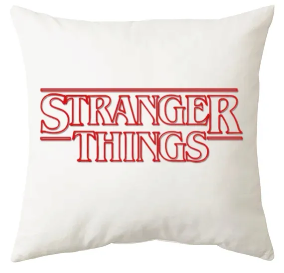 poduszka-stranger-things-producent