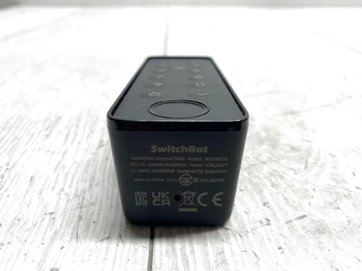 inteligentny-zamek-do-drzwi-switchbot-keypad-touch-czarny-zasilanie-baterie