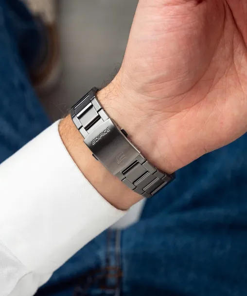 zegarek-meski-casio-edifice-bluetooth-sospensione-typ-nareczny