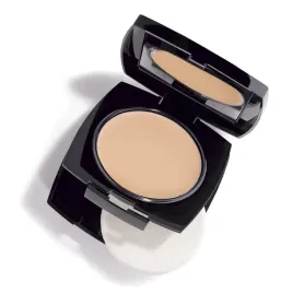 avon-true-kremowo-pudrowy-podklad-w-kompakcie-alabaster