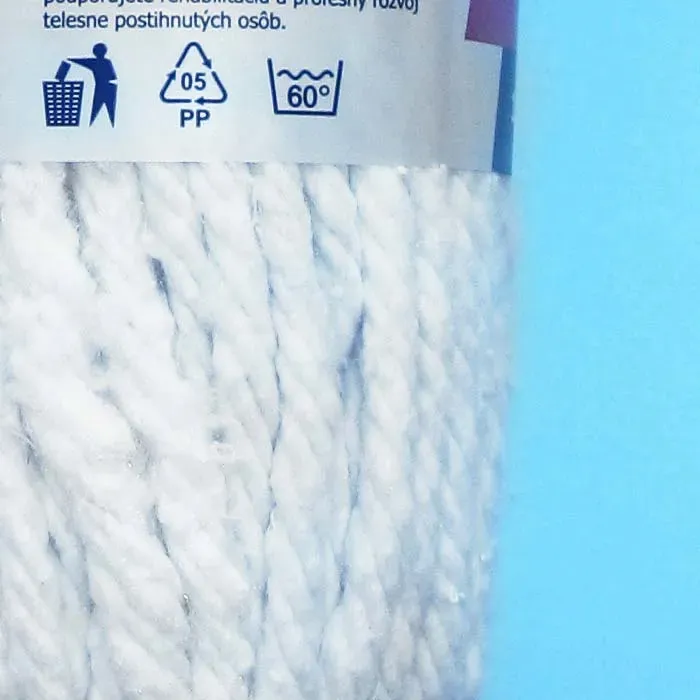 mop-sznurkowy-wampirek