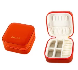 mini-kuferek-podrozny-organizer-na-bizuterie