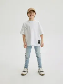 niebieskie-jeansy-z-przetarciami-reserved-134