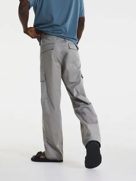 szare-spodnie-cargo-reserved-30-rozmiar-30