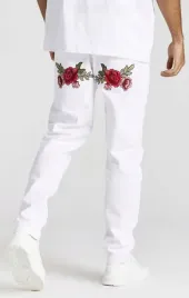 biale-spodnie-jeansowe-siksilk-s