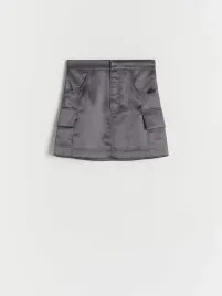 szara-spodnica-z-kieszeniami-cargo-reserved-122