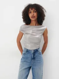 srebrna-blyszczaca-bluzka-mohito-s