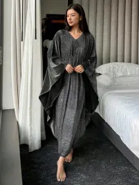 czarna-sukienka-z-polyskiem-oversize-shein-l