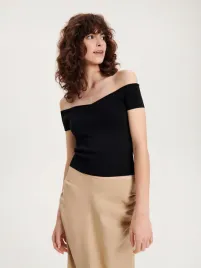 czarna-bluzka-z-odkrytymi-ramionami-reserved-m