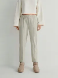 szare-dzianinowe-spodnie-z-przeszyciem-reserved-s