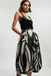 szara-midi-spodnica-z-motywem-kwiatowym-karen-millen-m