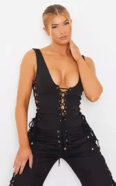 czarny-wiazany-top-prettylittlething-l