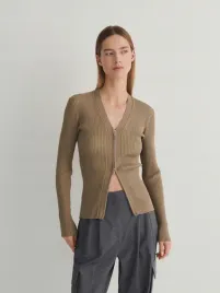 zielony-zapinany-sweter-reserved-m