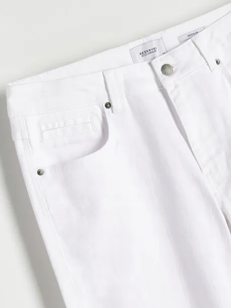 biale-proste-spodnie-reserved-31-fason-proste