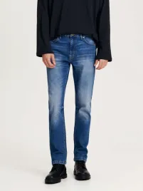 niebieskie-jeansy-slim-fit-reserved-29