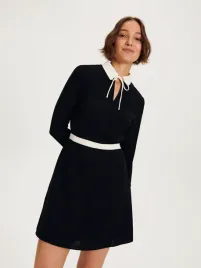 czarna-sukienka-mini-z-kolnierzykiem-reserved-xs