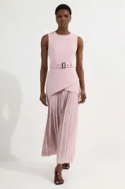 rozowa-sukienka-plisowana-z-paskiem-karen-millen-m
