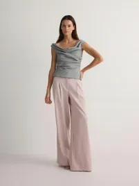 rozowe-szerokie-spodnie-z-zakladkami-reserved-xl