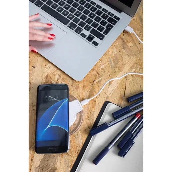 ladowarka-indukcyjna-call-ready-bialy-2-prad-wyjsciowy-1-ma