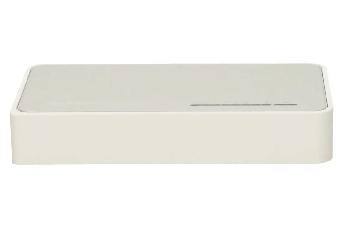 tp-link-sf1008d-switch-8-lan-desktop
