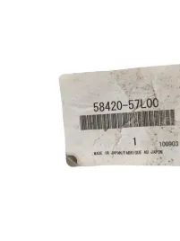 58420-57l00-000-zawias-maski-oryginal-oe-suzuki