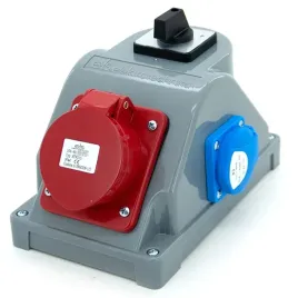 rozdzielnica-elektryczna-combo-16a-5p-z-wylacznikiem-l-0-p-230v-na-sciane