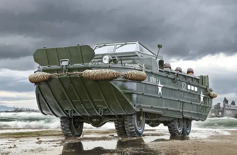 amfibia-dukw-2-5-gmc-model-6392-italeri