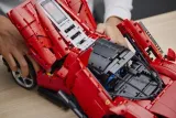 42143-lego-technic-ferrari-daytona-sp3-wiek-dziecka-18-lat