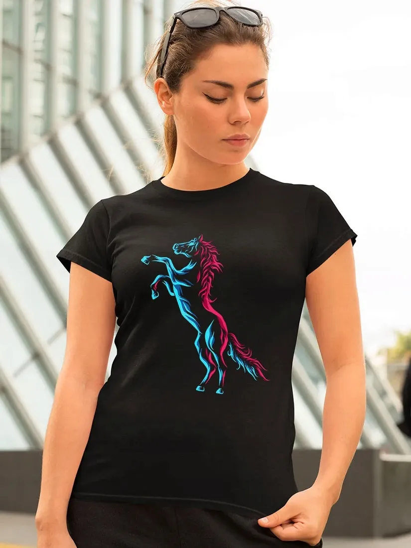 tshirt-z-koniem-debujacy-kon-m