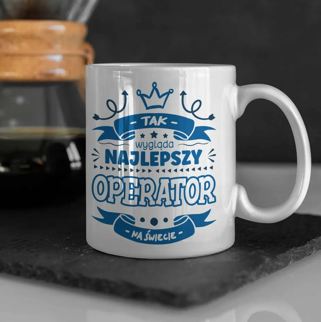 prezent-najlepszy-kubek-operator-prezent-material-ceramika