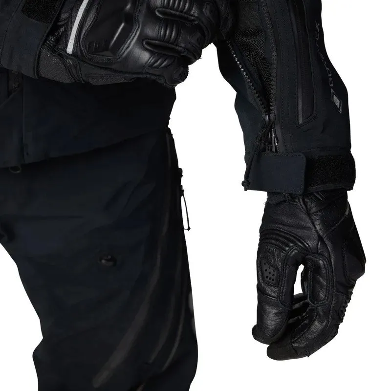 kurtka-fox-defend-gore-tex-adv-black-m