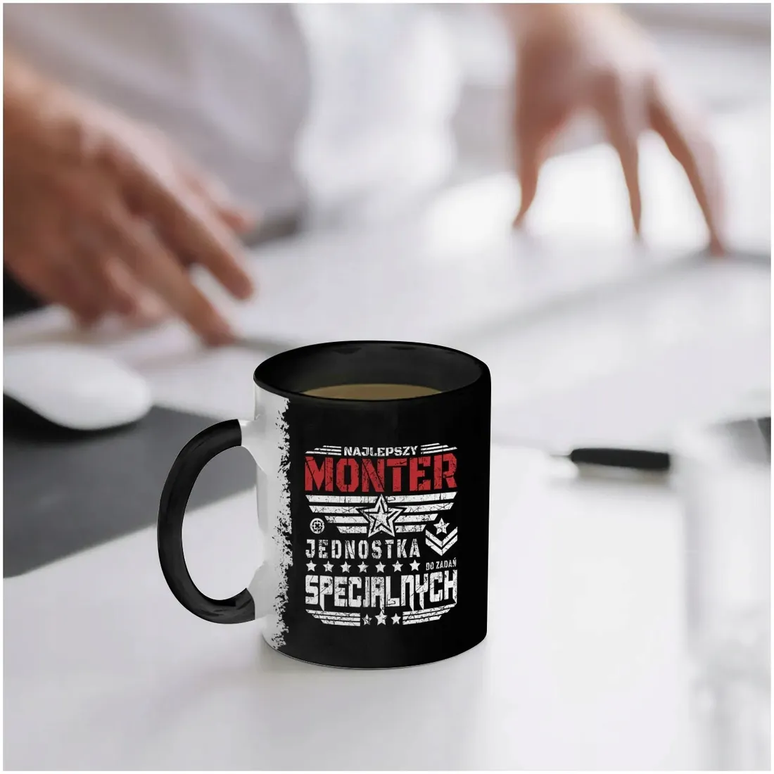 kubek-monter-dla-montera-swieta-material-ceramika