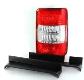 lampa-tylna-vw-caddy-iii-04-10-prawa-klapa-drzwi