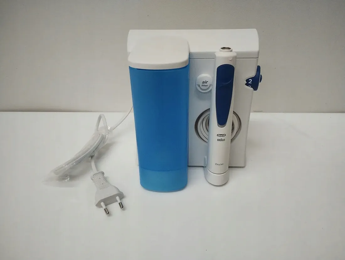irygator-oral-b-oxyjet-md-20-stacjonarny-bialy
