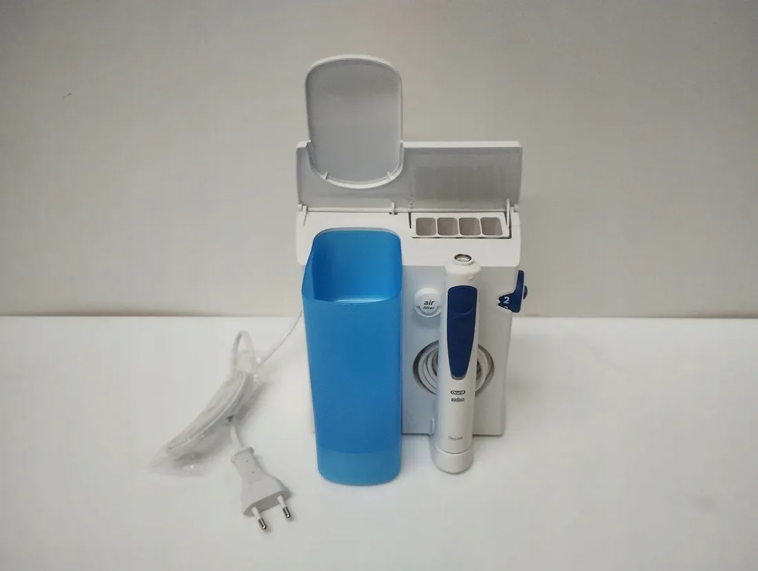 irygator-oral-b-oxyjet-md-20-stacjonarny-bialy