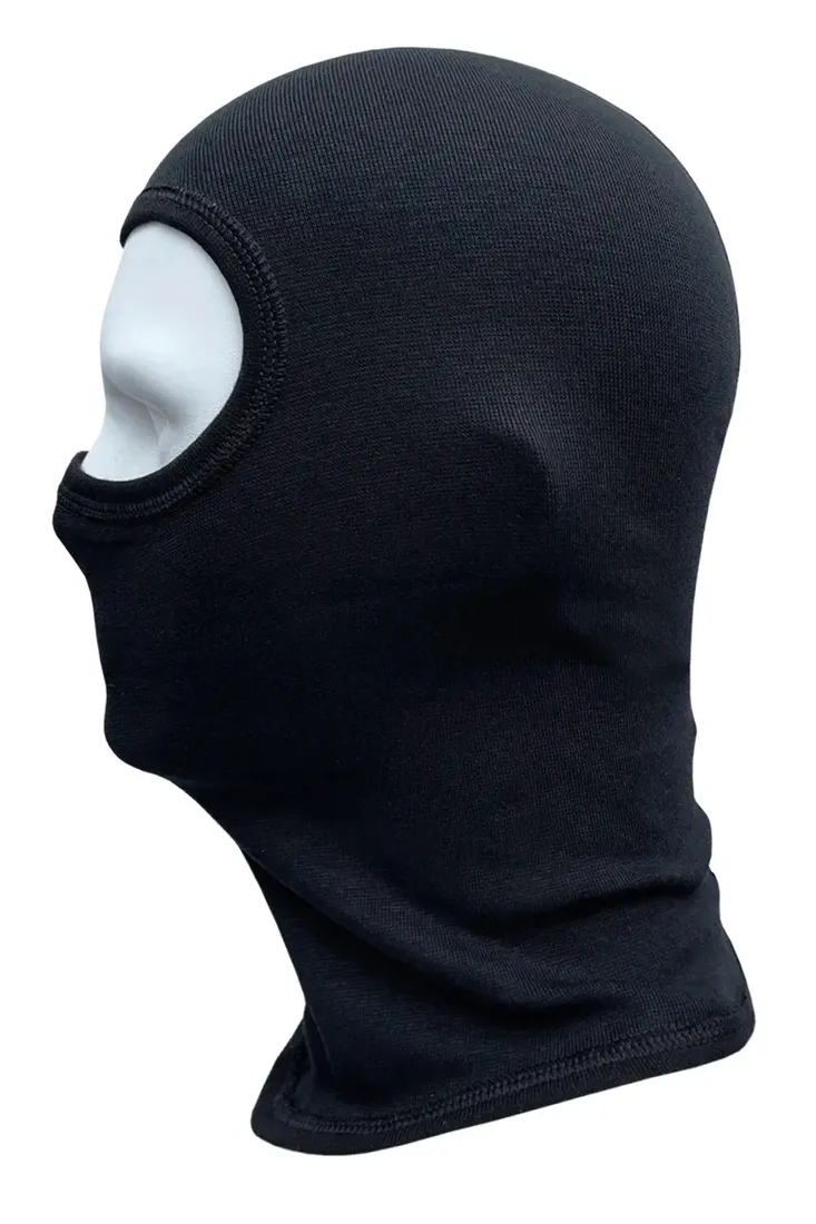 kominiarka-termoaktywna-na-narty-pod-kask