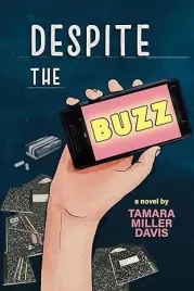 ksiazka-despite-the-buzz-autor-tamara-davis-miekka-okladka