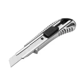 noz-nozyk-do-tapet-metalowy-z-ostrzem-lamanym-tapeciak-18mm