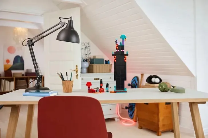 lego-minecraft-21279-wieza-endermana-minimalny-wiek-dziecka-9