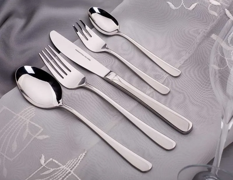 kinghoff-sztucce-72ele-satyna-kh-3561-stan-nowy