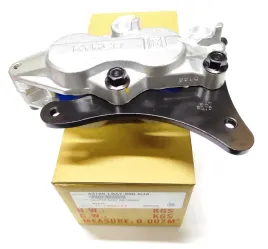 zacisk-hamulcowy-tylny-kymco-maxxer-250-300-kxr-250-43100-lba7-900-nja