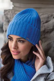 nila-welniana-elegancka-czapka-w-prazek-zdobiona-cyrkoniami-kolor-niebieski