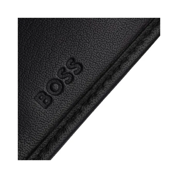 547045910241555001-marka-hugo-boss