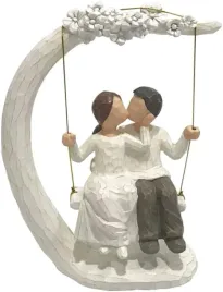 figurka-na-slub-rocznice-romantyczny-prezent-dekoracja-para-na-hustawce