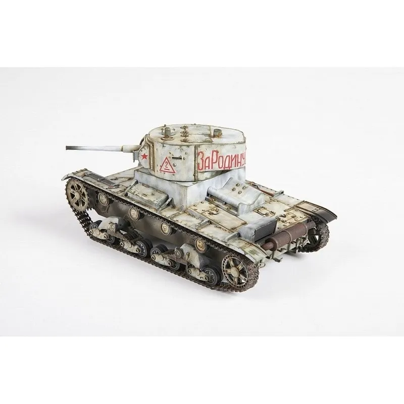 1-35-t-26-mod-1933-soviet-light-tank-wwii-marka-zvezda
